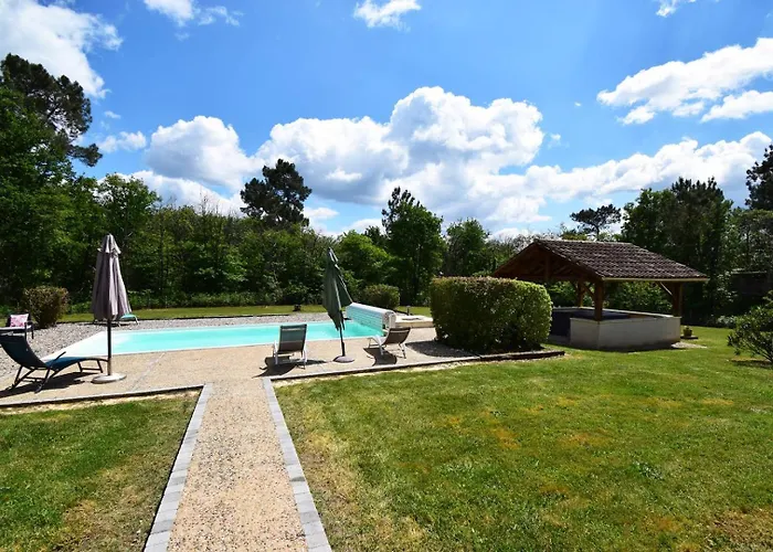 Au Cayroux - Clevacances 2 Cles Blanquefort-sur-Briolance